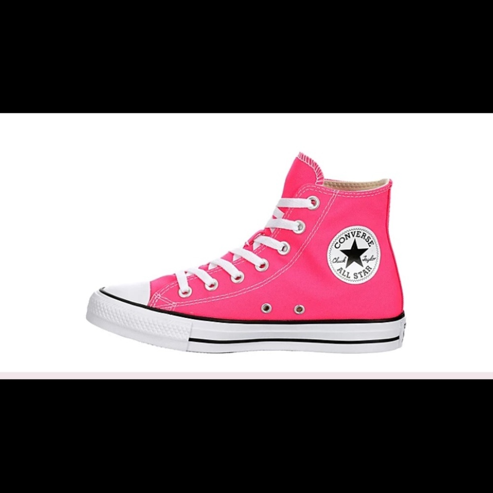 BRIGHT PINK CONVERSE SIZE 9